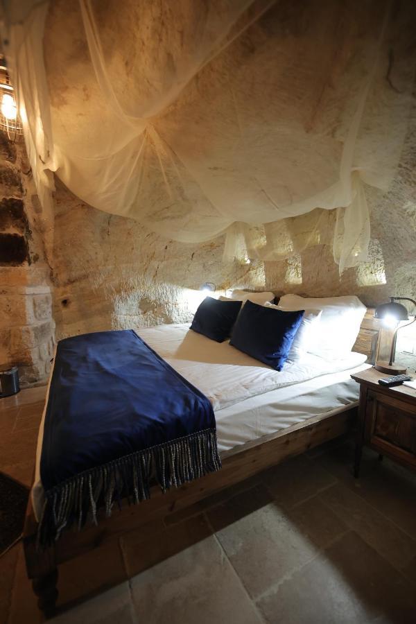 Uerguep Cave Suites Exterior photo