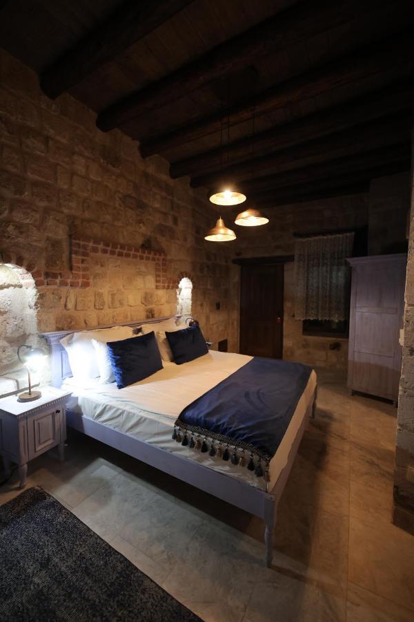 Uerguep Cave Suites Exterior photo