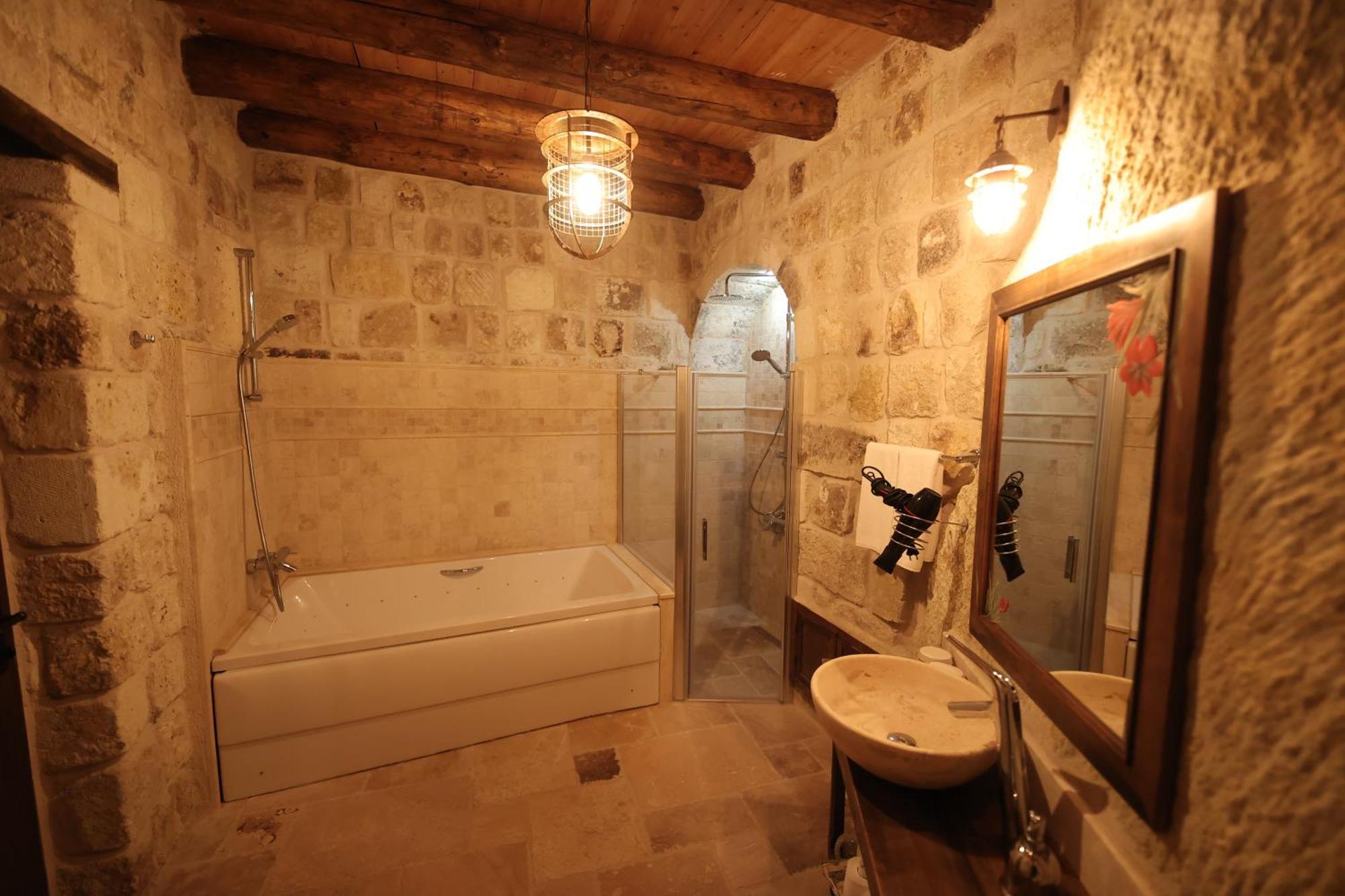Uerguep Cave Suites Exterior photo