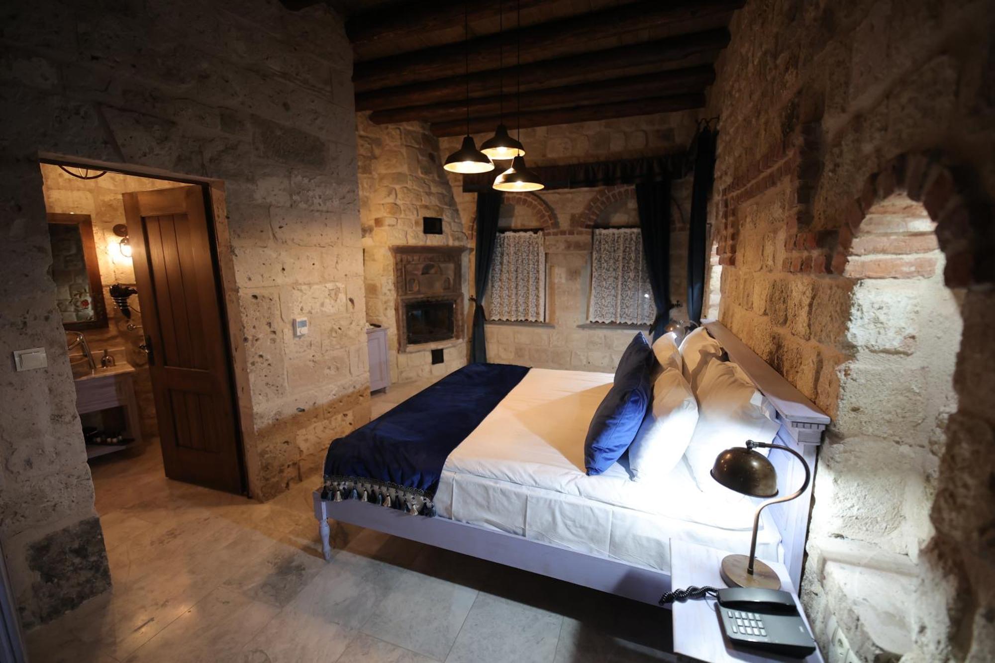 Uerguep Cave Suites Exterior photo