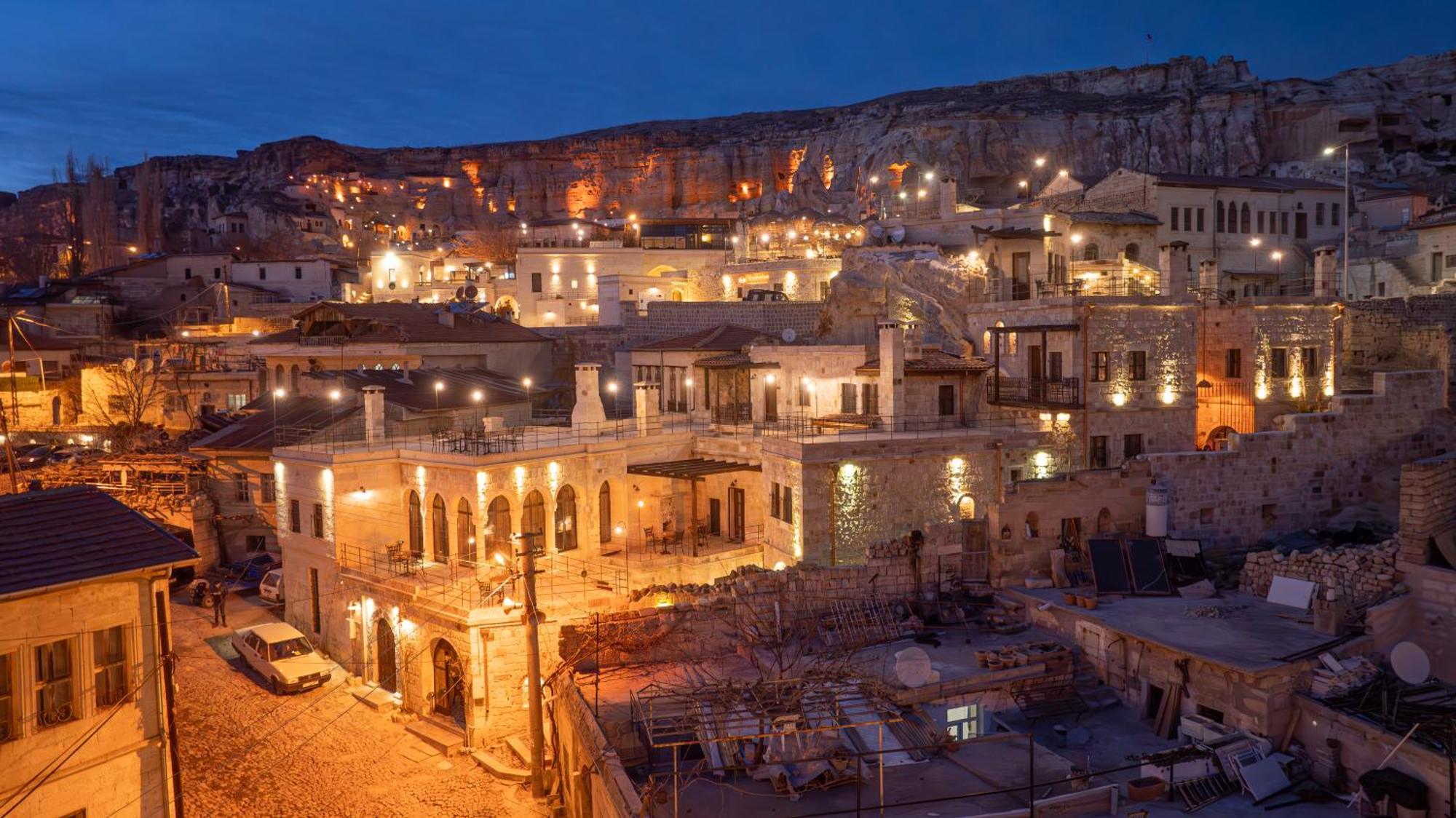 Uerguep Cave Suites Exterior photo